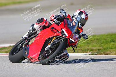 media/Jan-20-2023-Fastrack Riders (Fri) [[f2ad32aba3]]/Private/session 4 turn 6/